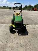 2009 John Deere 2305