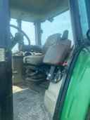 2004 John Deere 7220