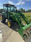 2011 John Deere 4320