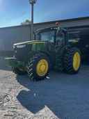 2011 John Deere 7230R Image