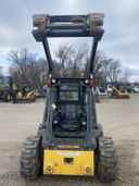 2013 New Holland L220