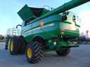 2023 John Deere S780