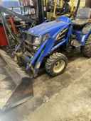 2004 New Holland TC24DA Image