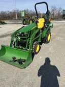 2022 John Deere 2025R Image