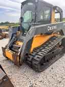 2010 John Deere 329D