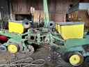 1993 John Deere 7200