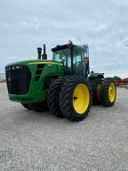 2011 John Deere 9230