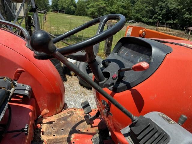 2008 Kubota MX5100