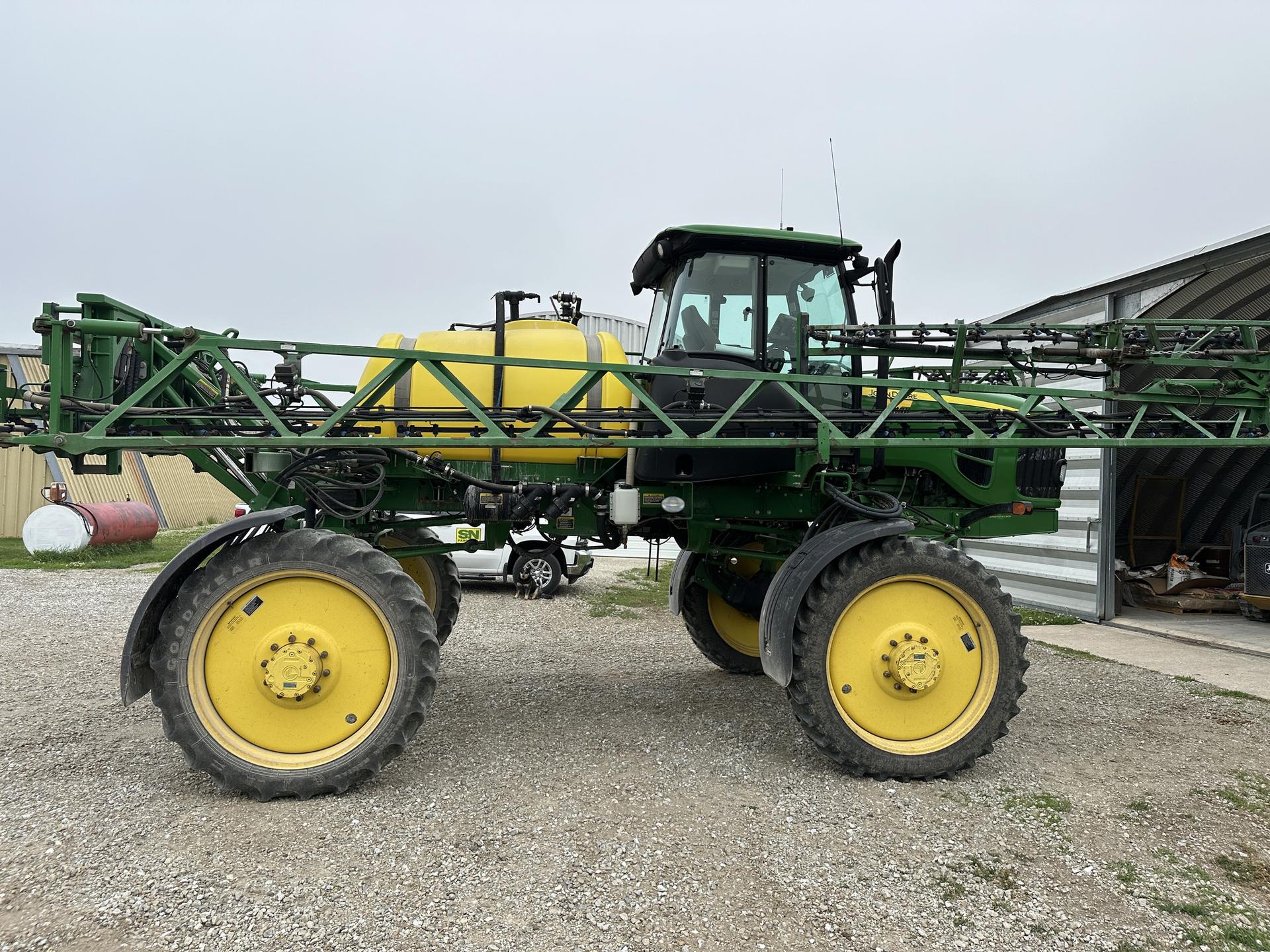 2012 John Deere 4630