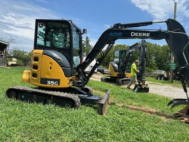 2020 John Deere 35G