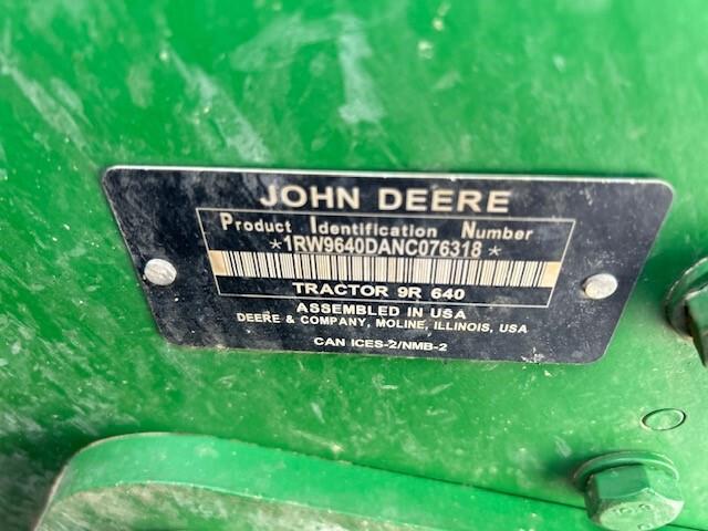 2022 John Deere 9R 640