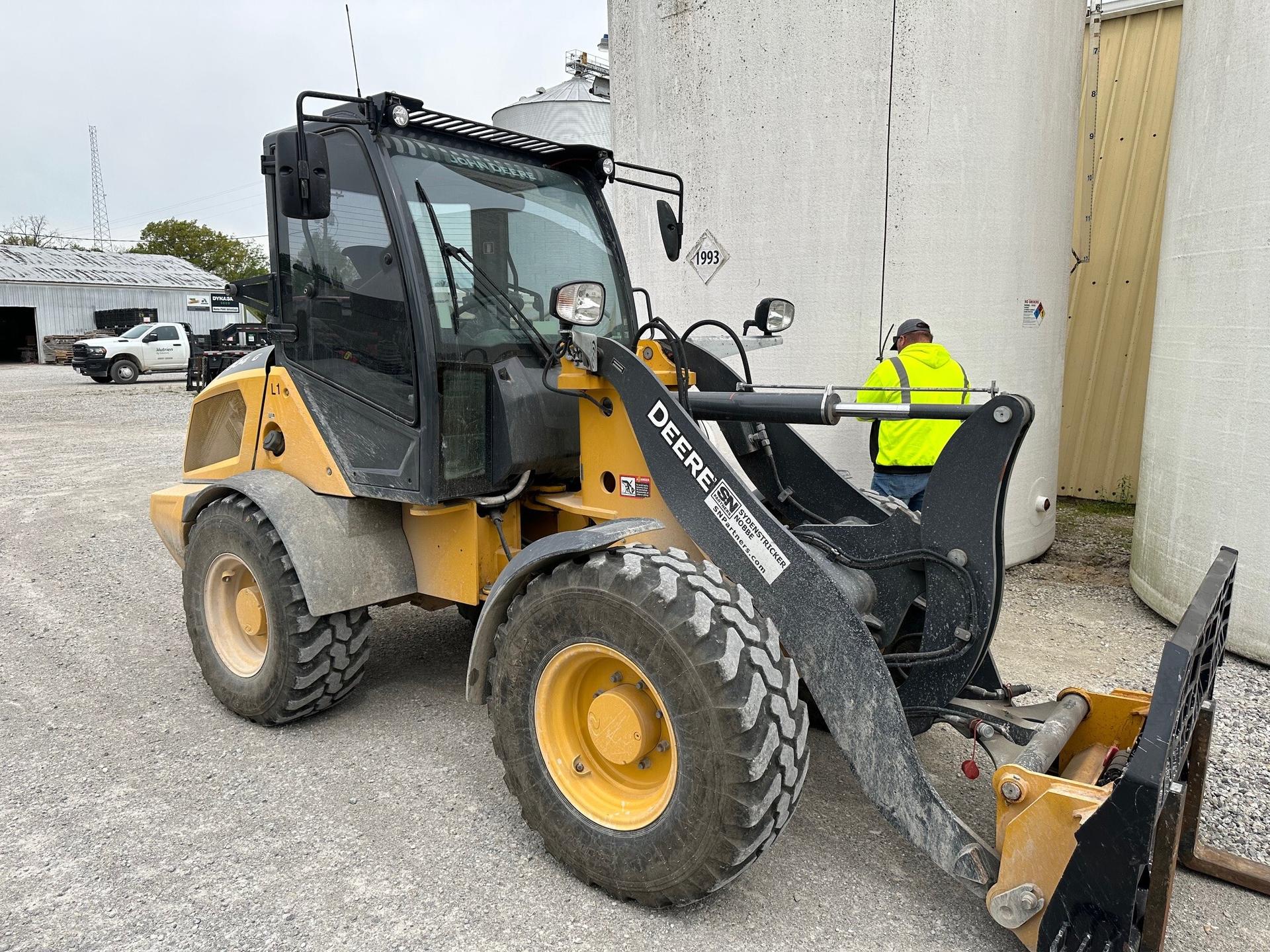 2023 John Deere 304 G