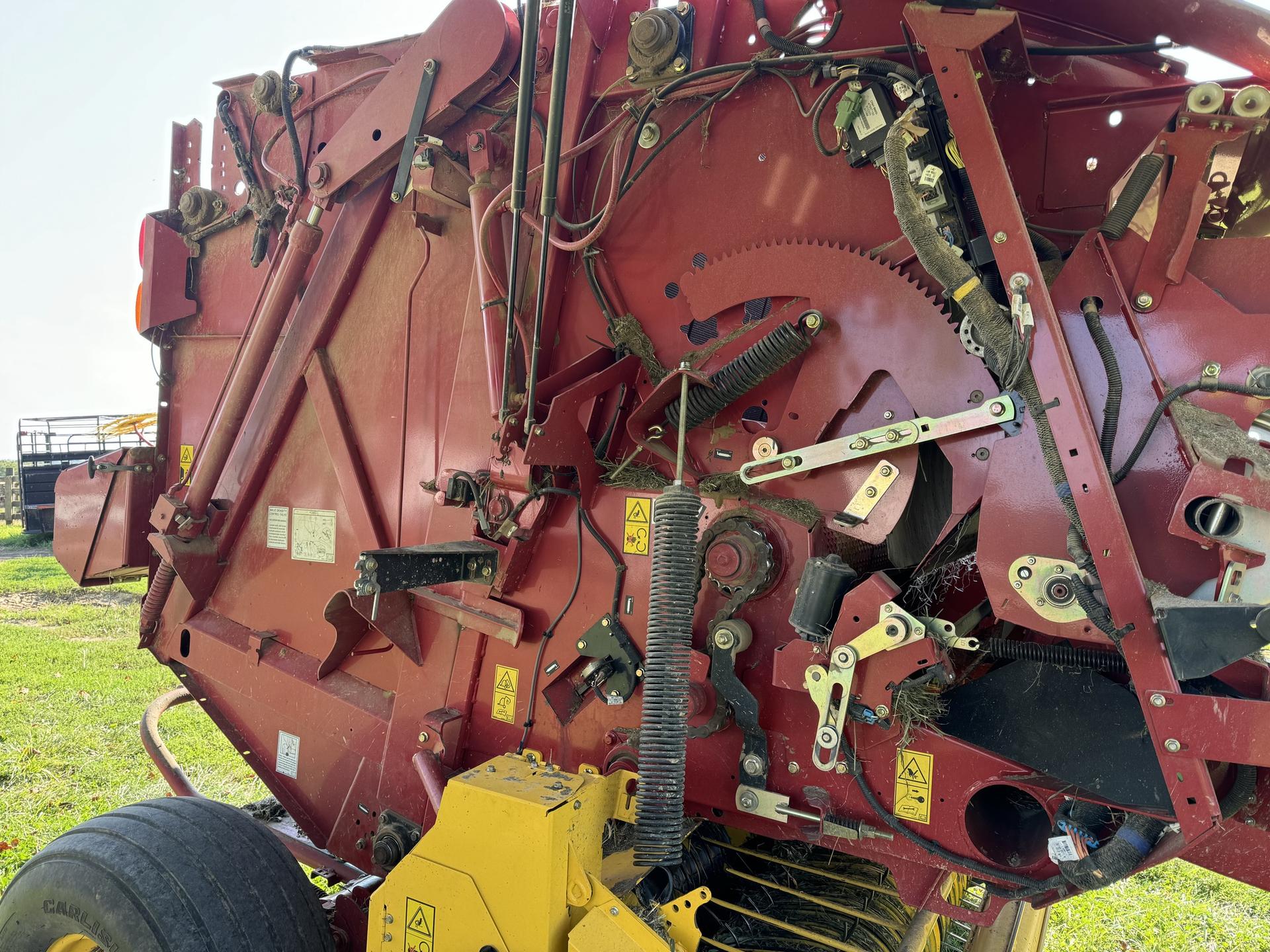 2020 New Holland Rollbelt 450