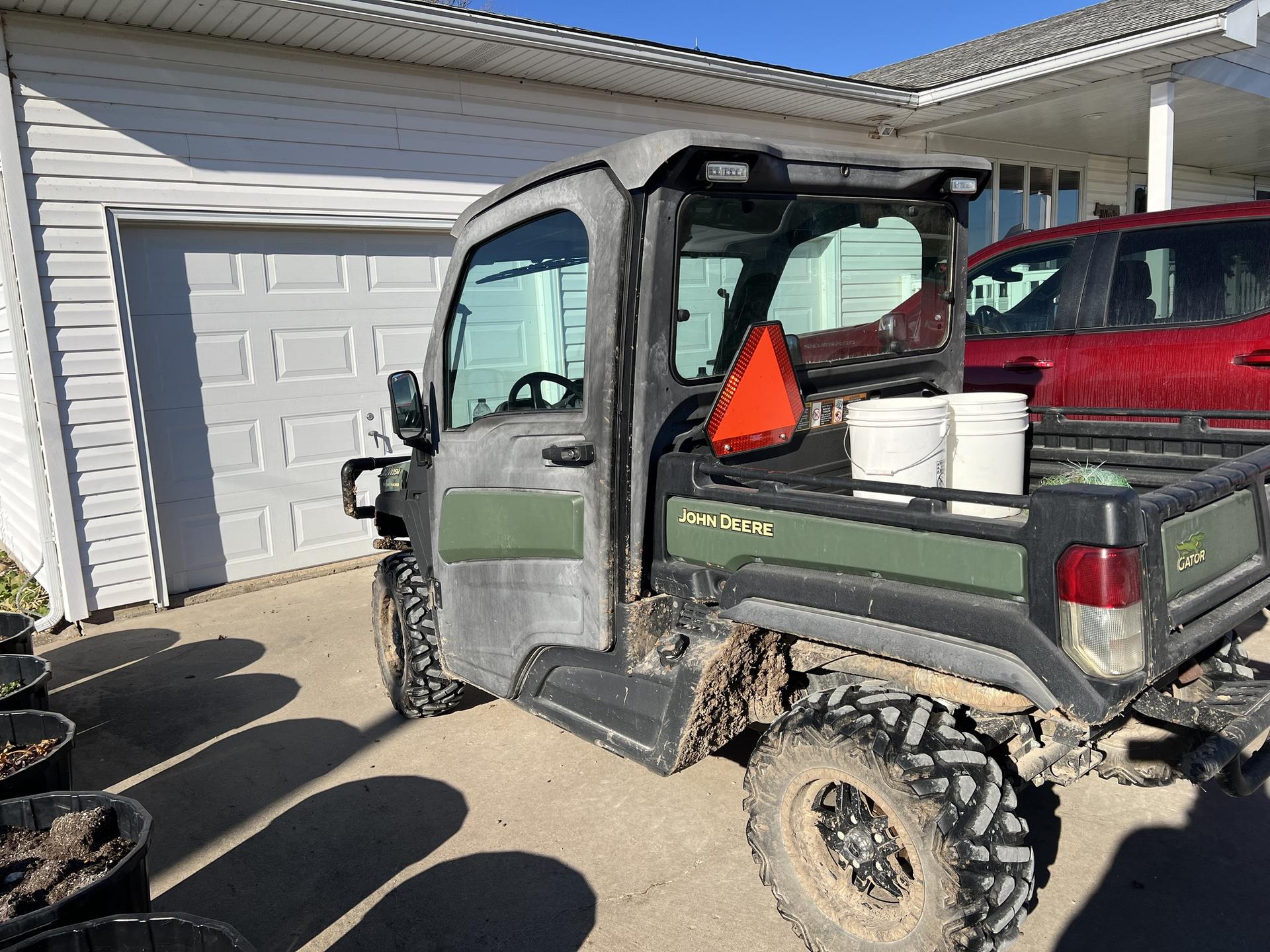 2019 John Deere XUV 835M