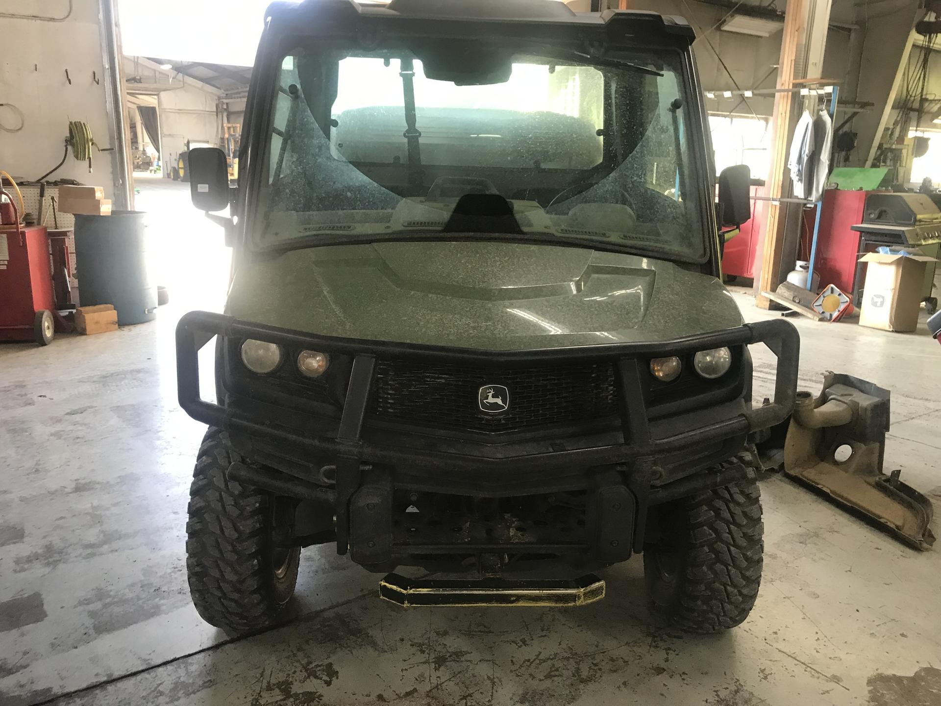 2021 John Deere XUV 835R