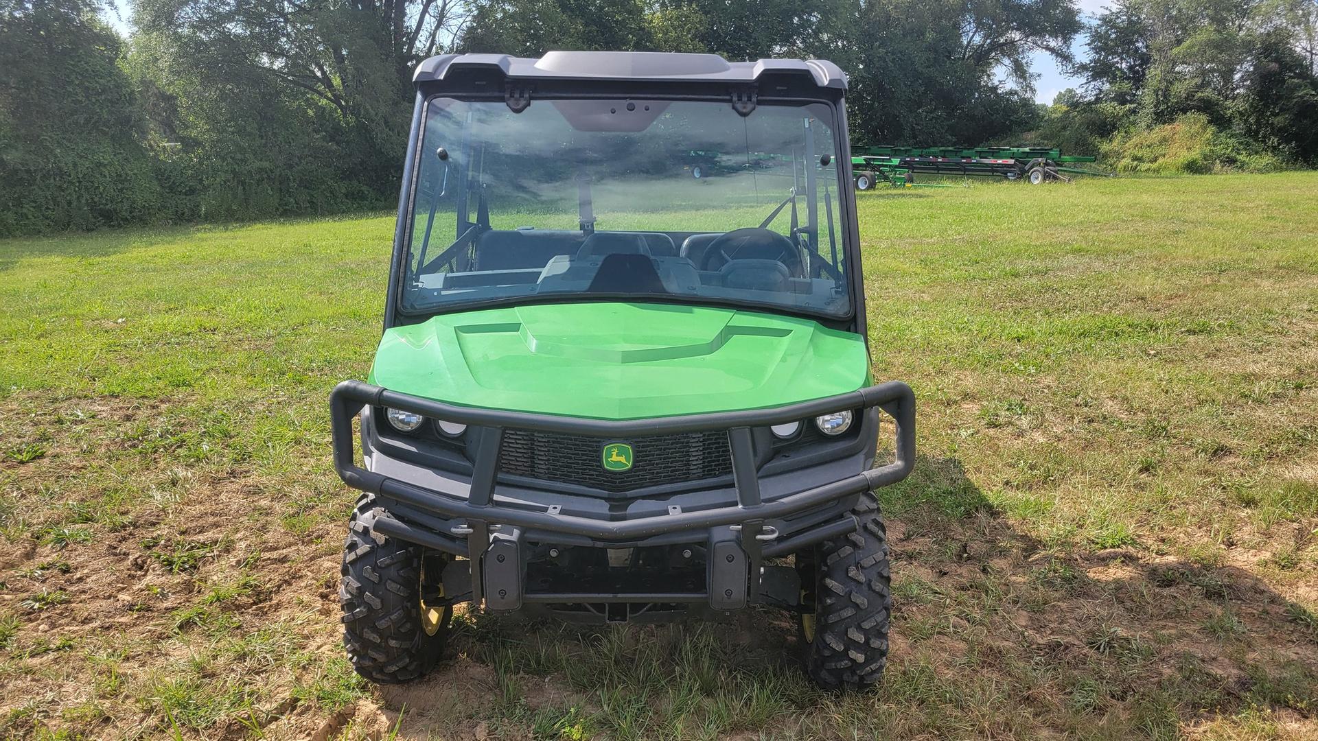 2023 John Deere XUV 835M