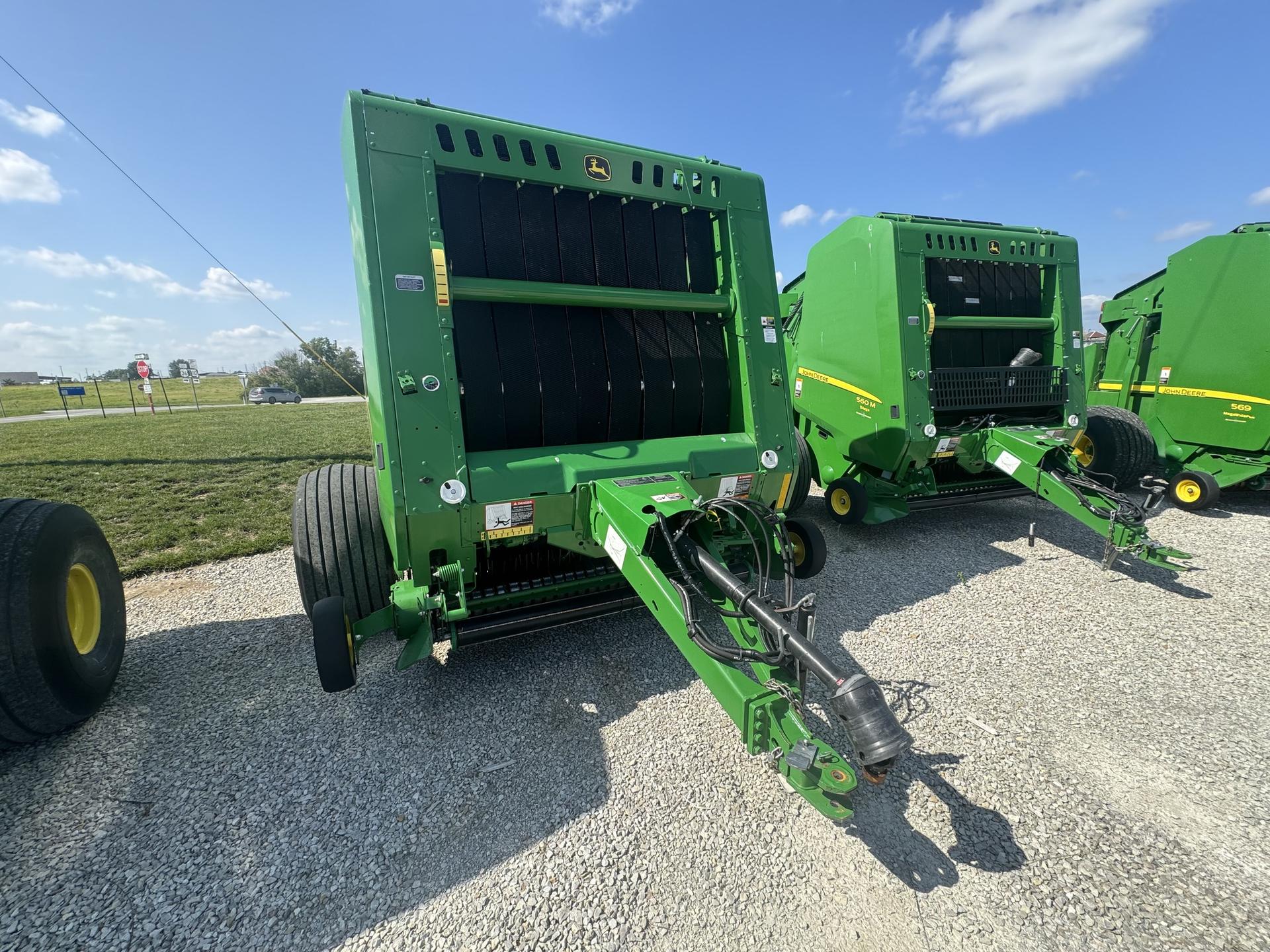 2018 John Deere 560M