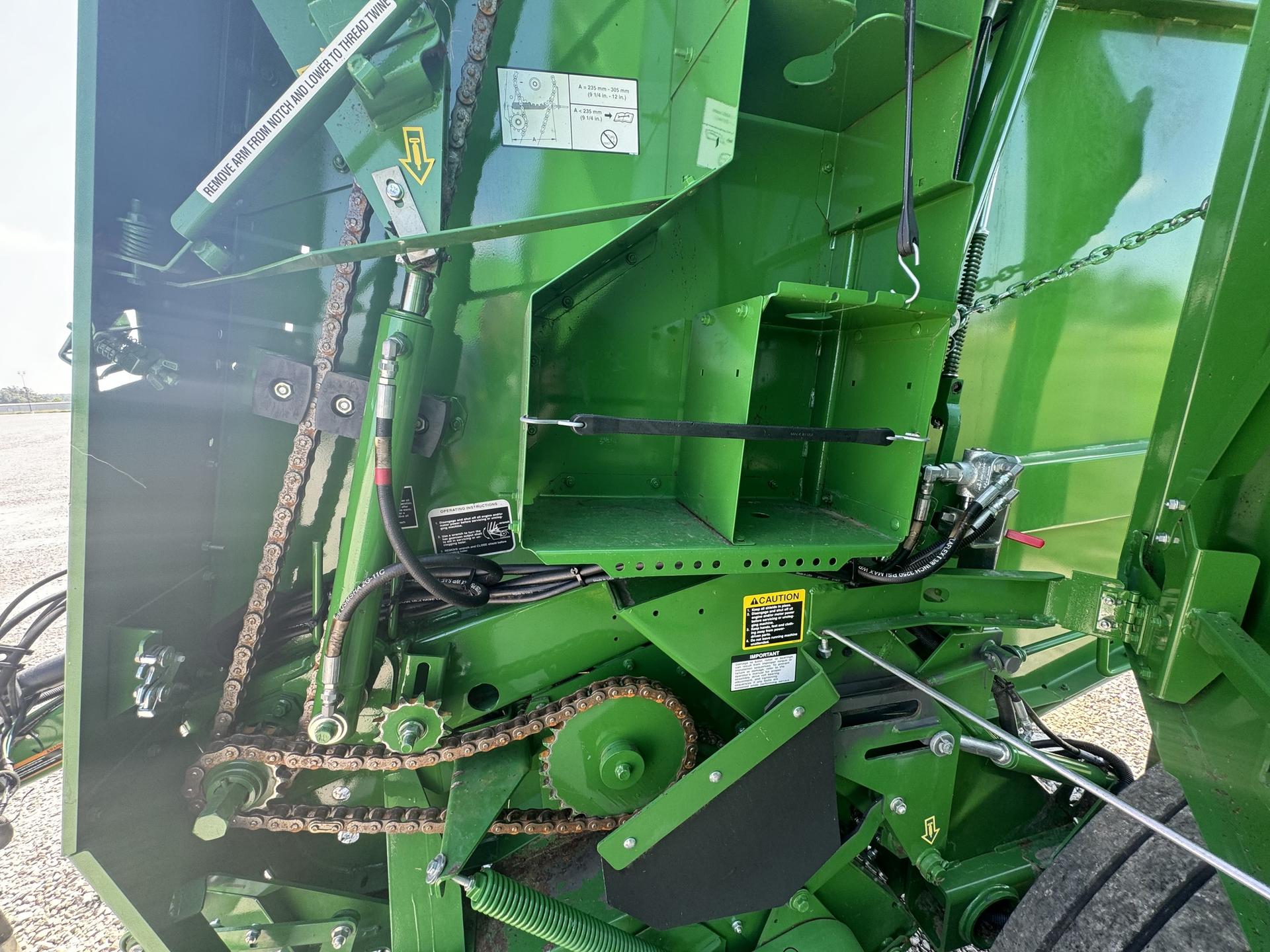 2018 John Deere 560M