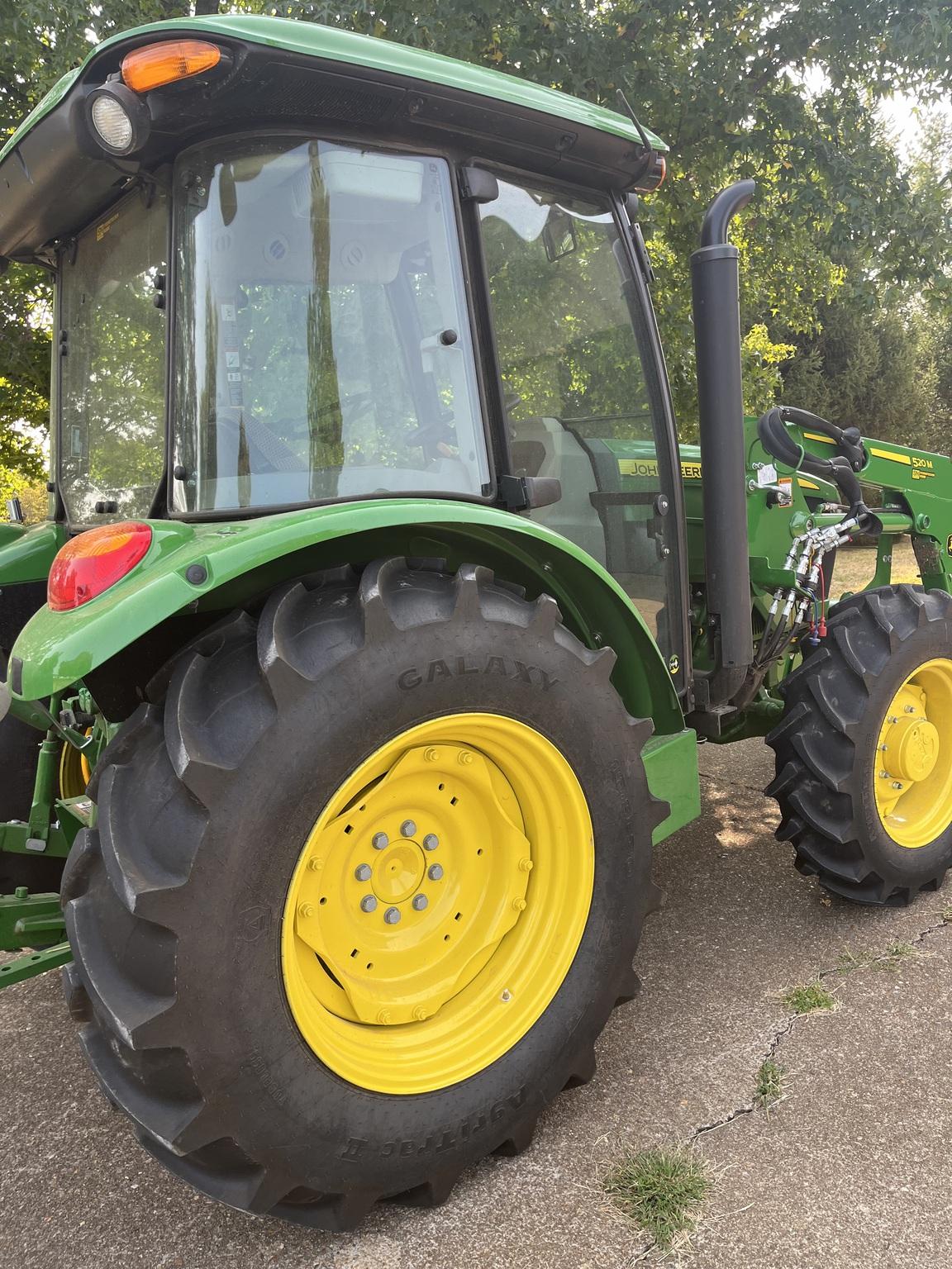 2024 John Deere 5075E