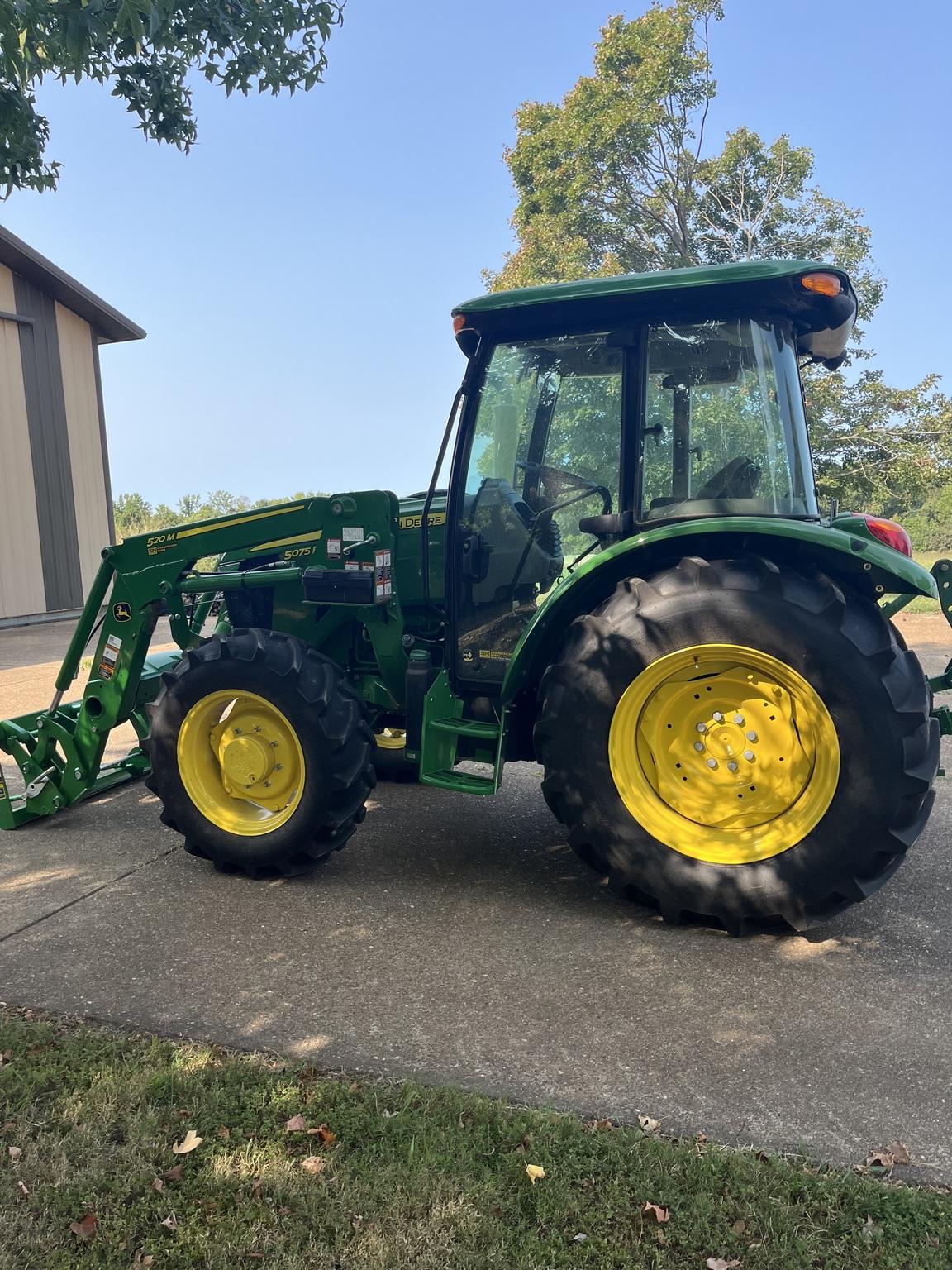 2024 John Deere 5075E