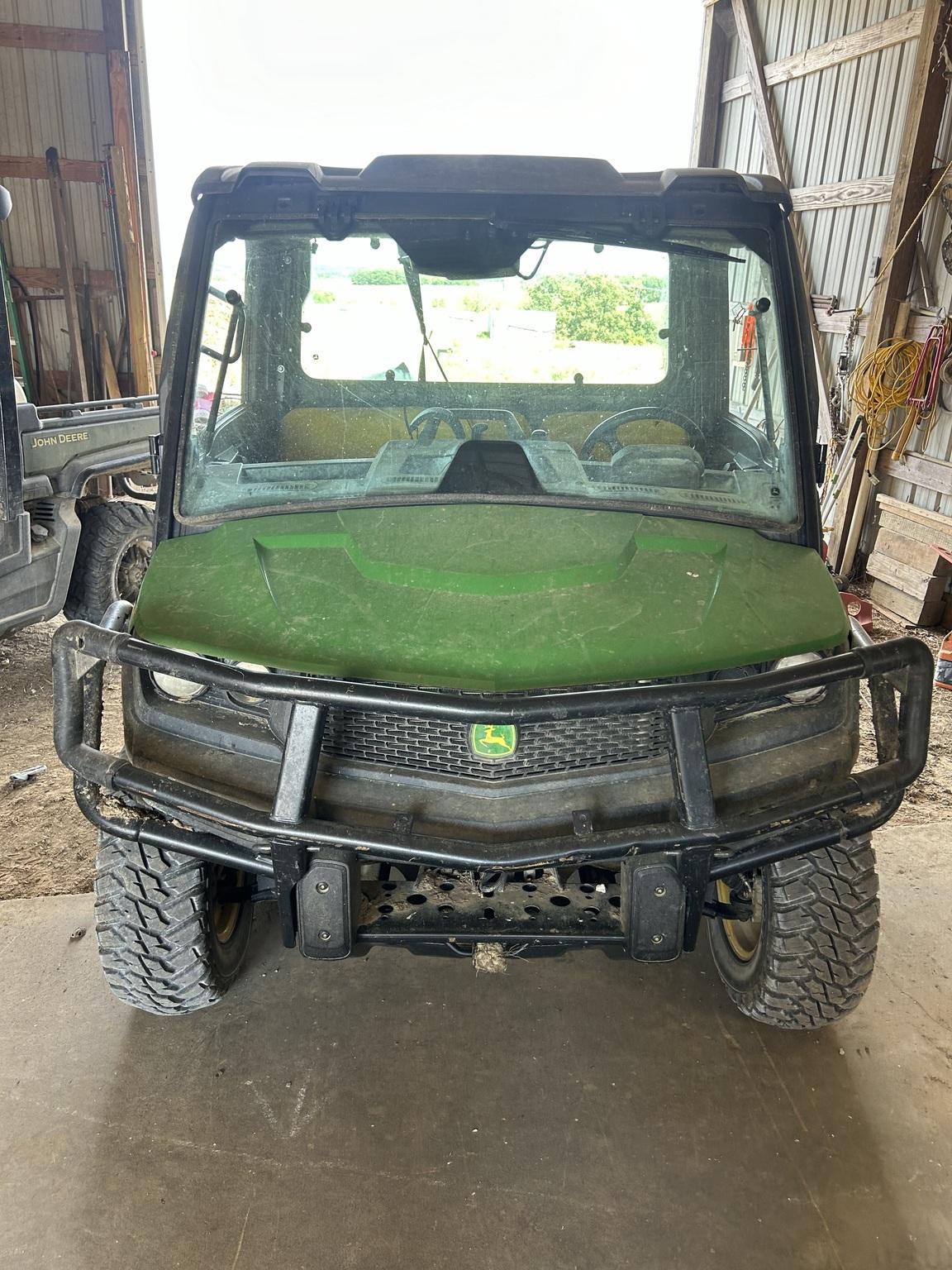 2018 John Deere XUV 835M