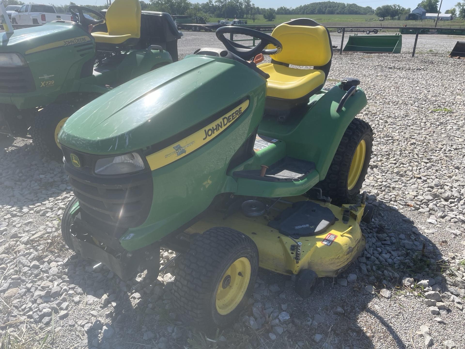 2011 John Deere X530