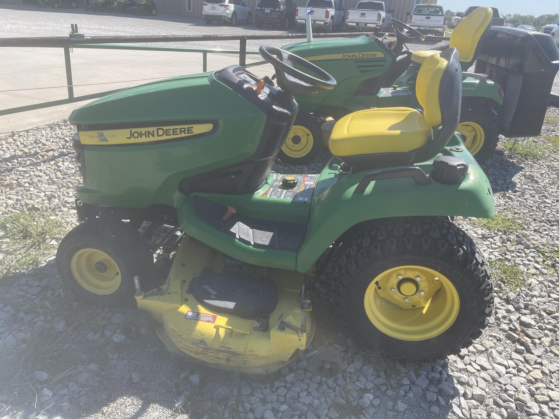 2011 John Deere X530