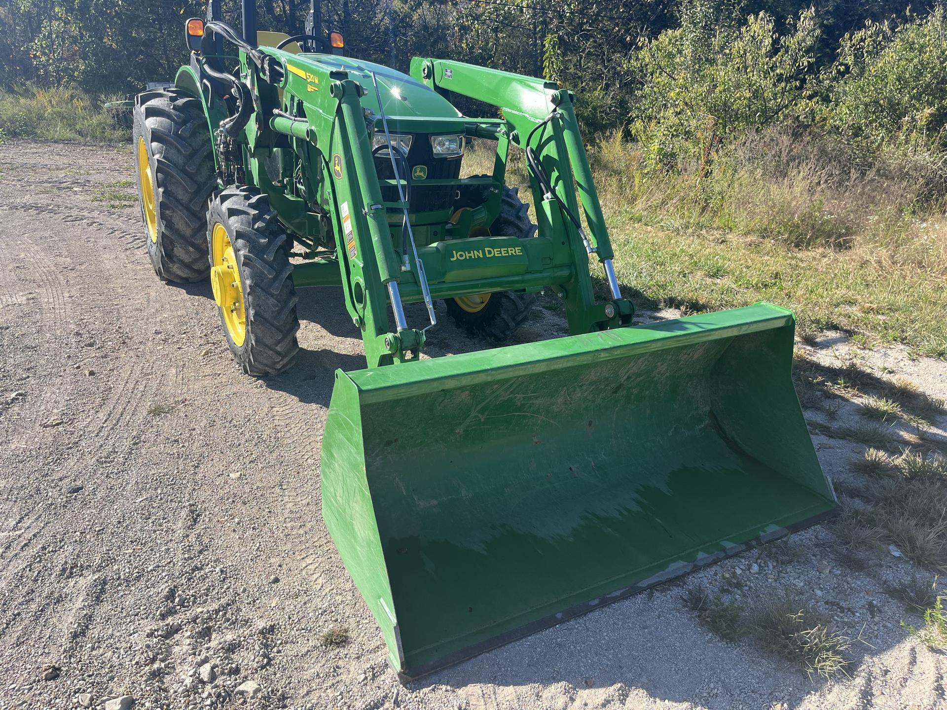 2022 John Deere 5055E