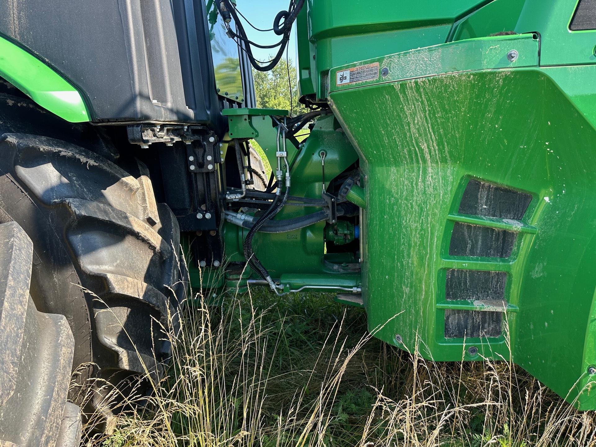 2018 John Deere 9520R