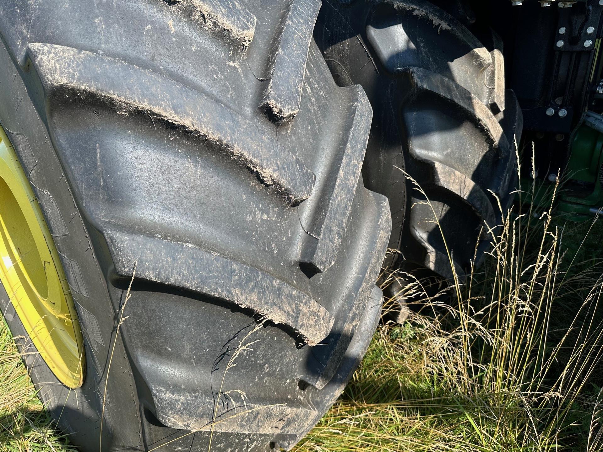 2018 John Deere 9520R