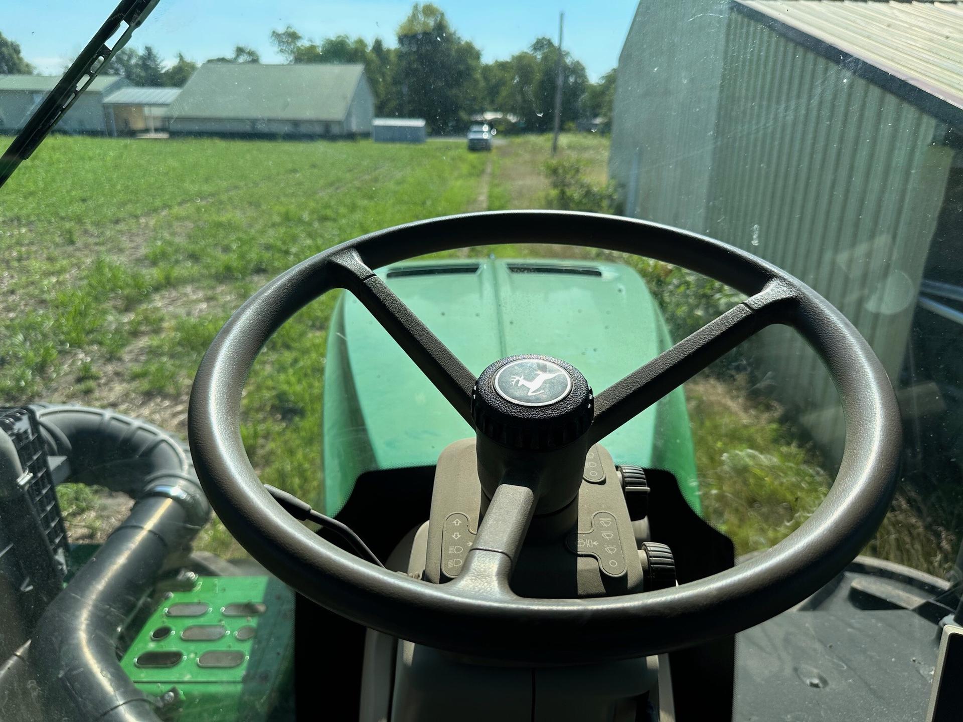 2018 John Deere 9520R