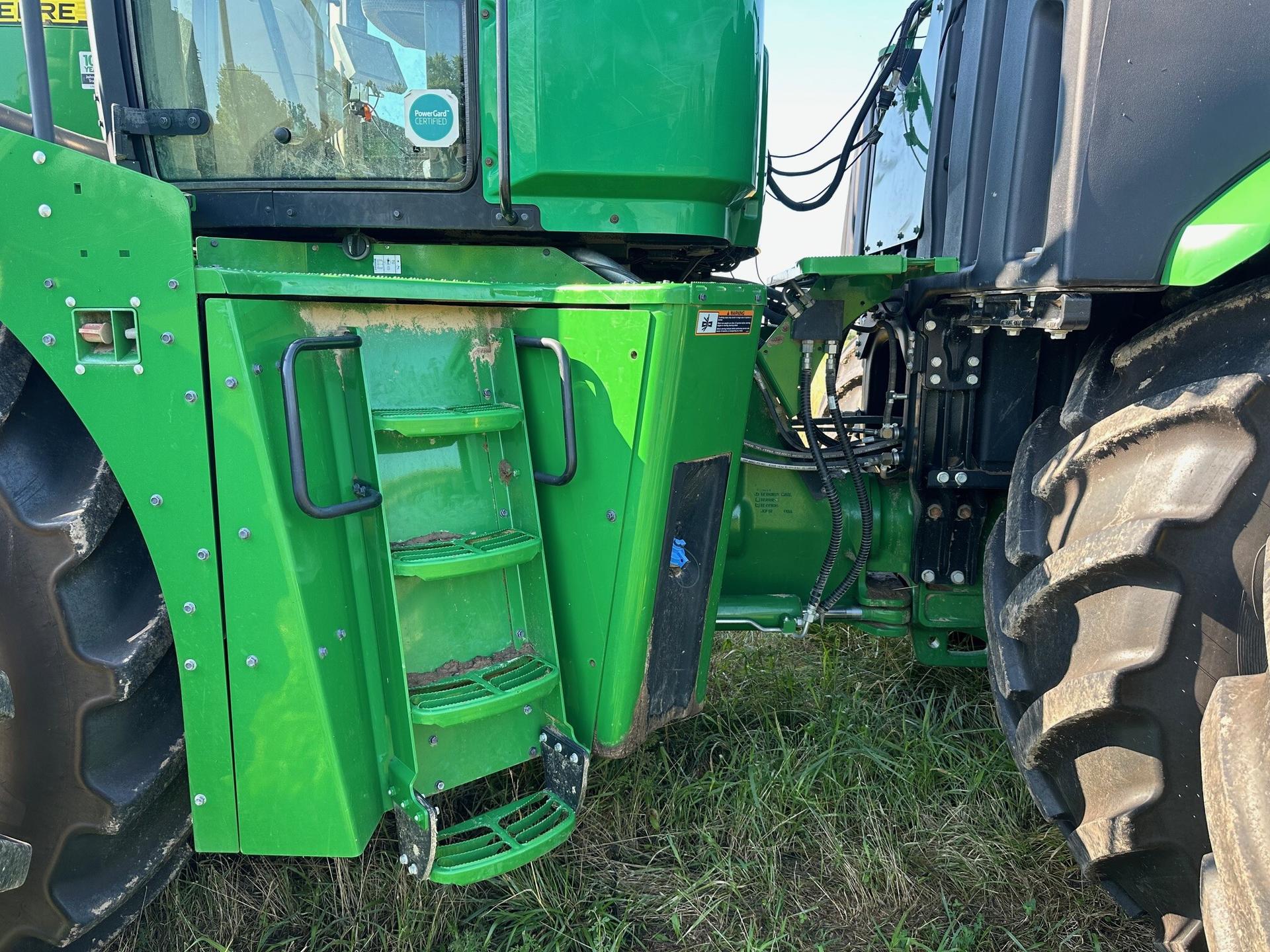 2018 John Deere 9520R