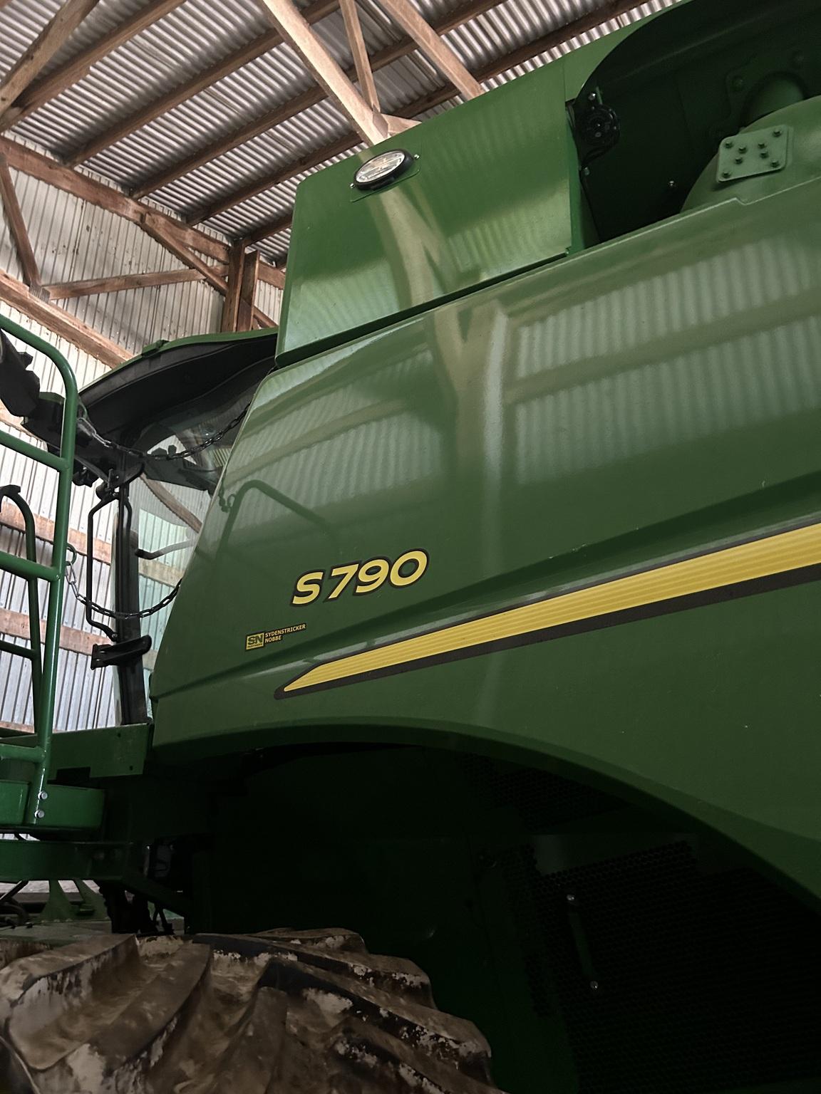 2023 John Deere S790