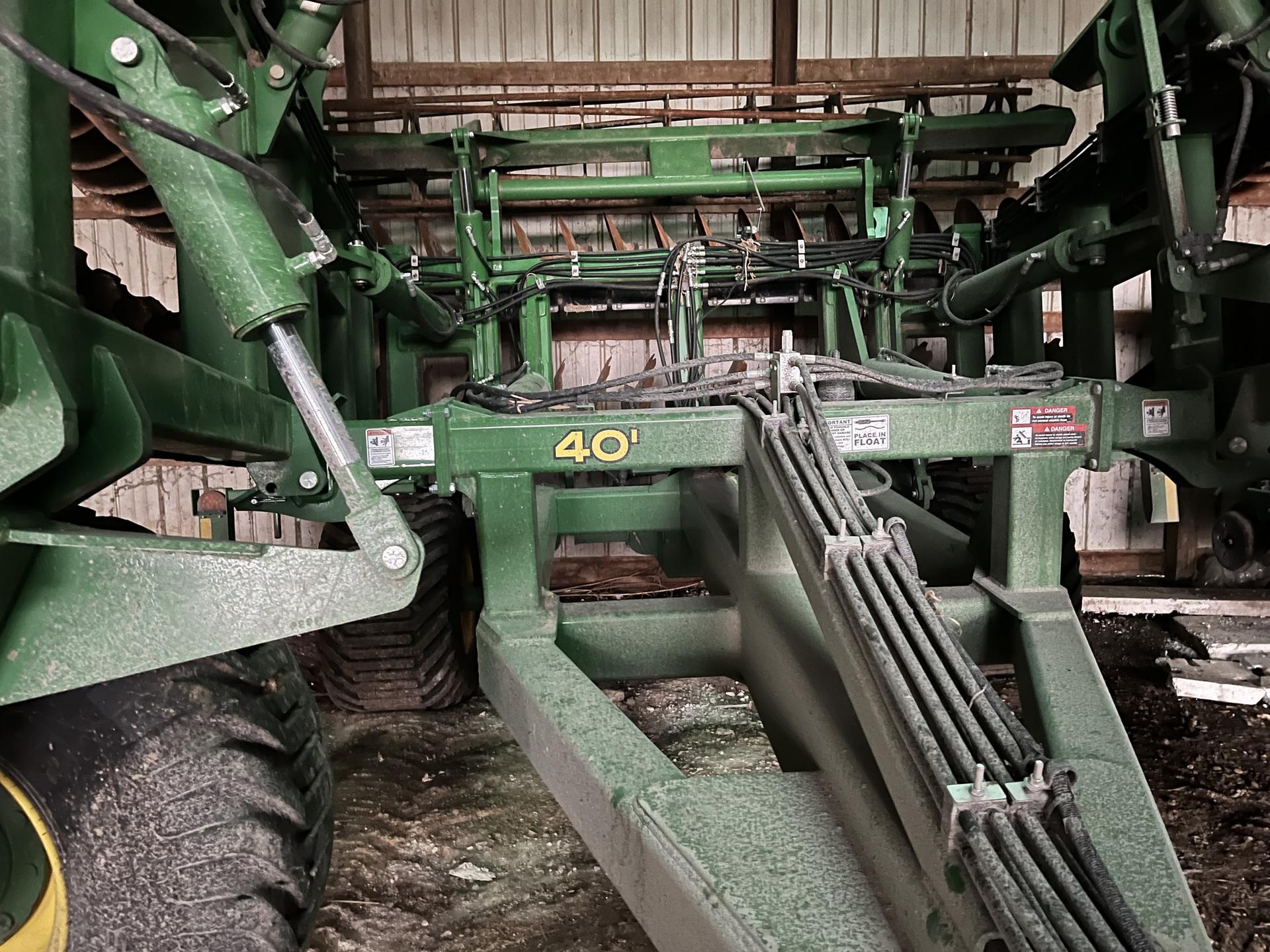 2023 John Deere 2680H