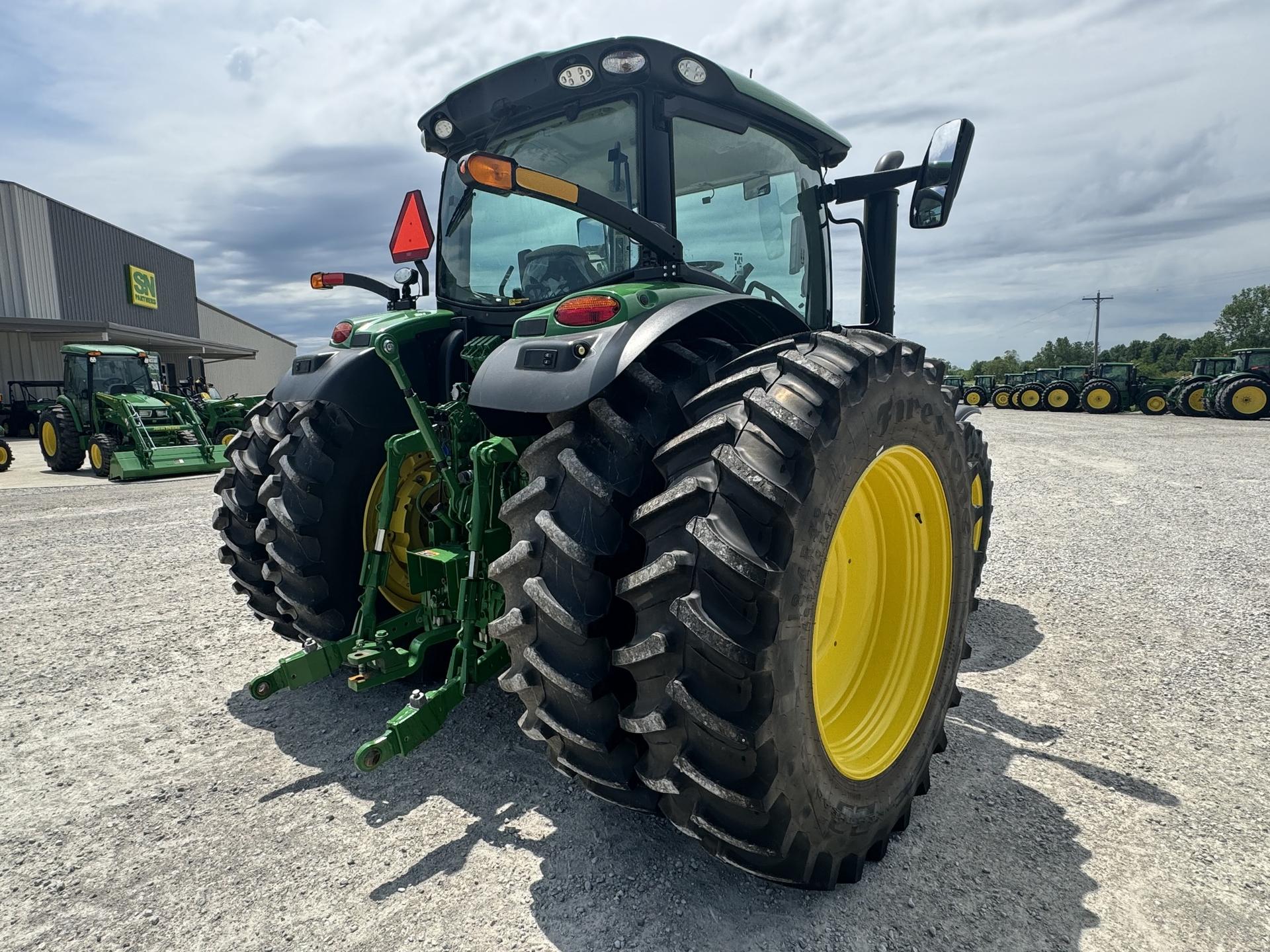 2023 John Deere 6R 145