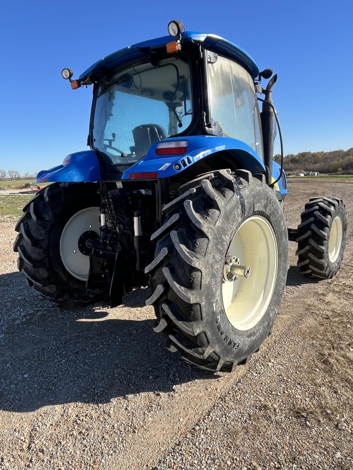 2012 New Holland T6050 Plus