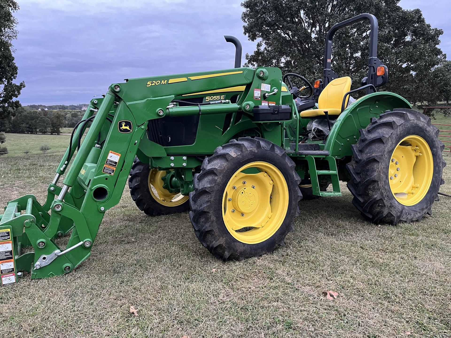 2020 John Deere 5055E