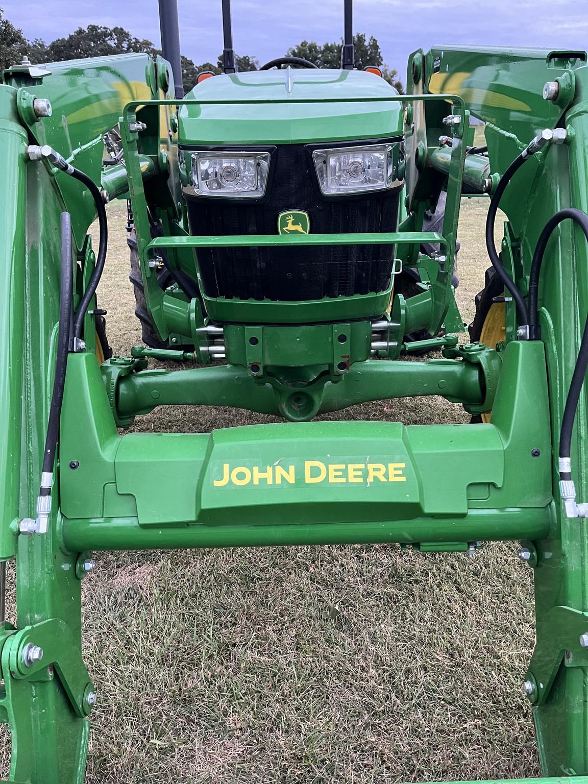 2020 John Deere 5055E