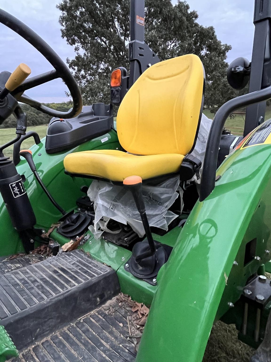 2020 John Deere 5055E