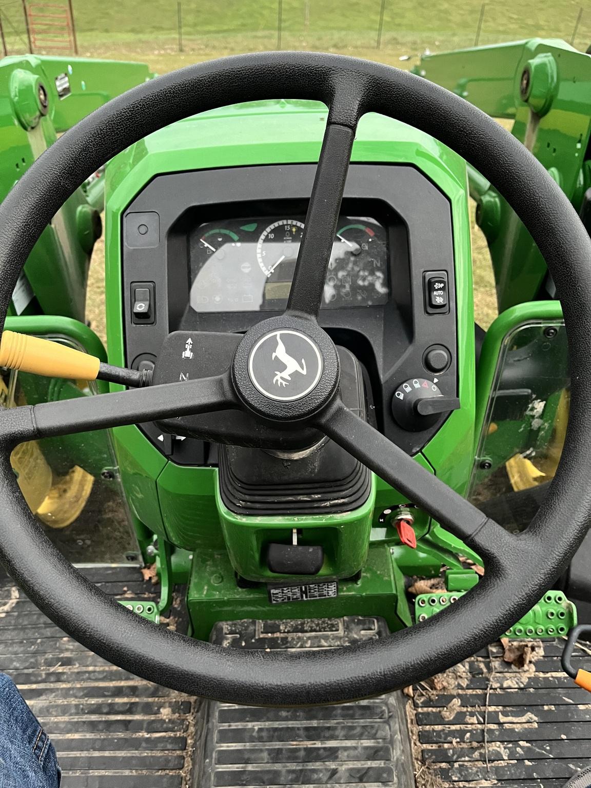 2020 John Deere 5055E