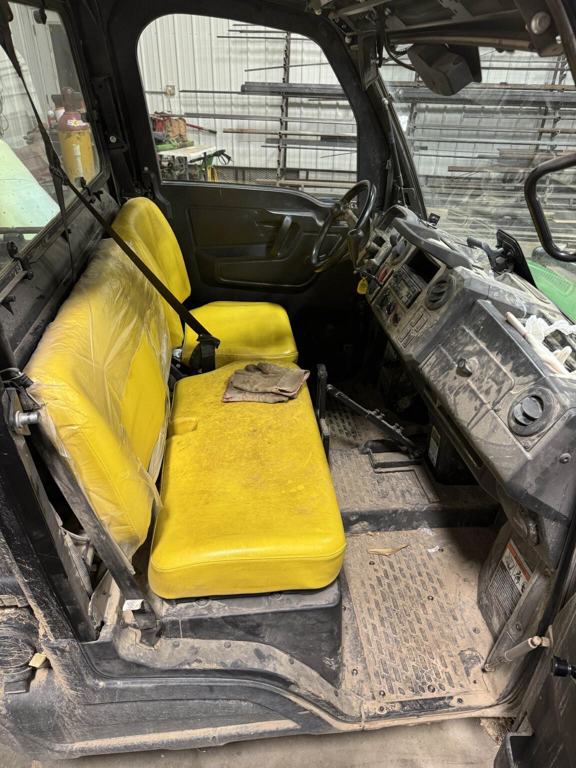 2019 John Deere XUV 835M