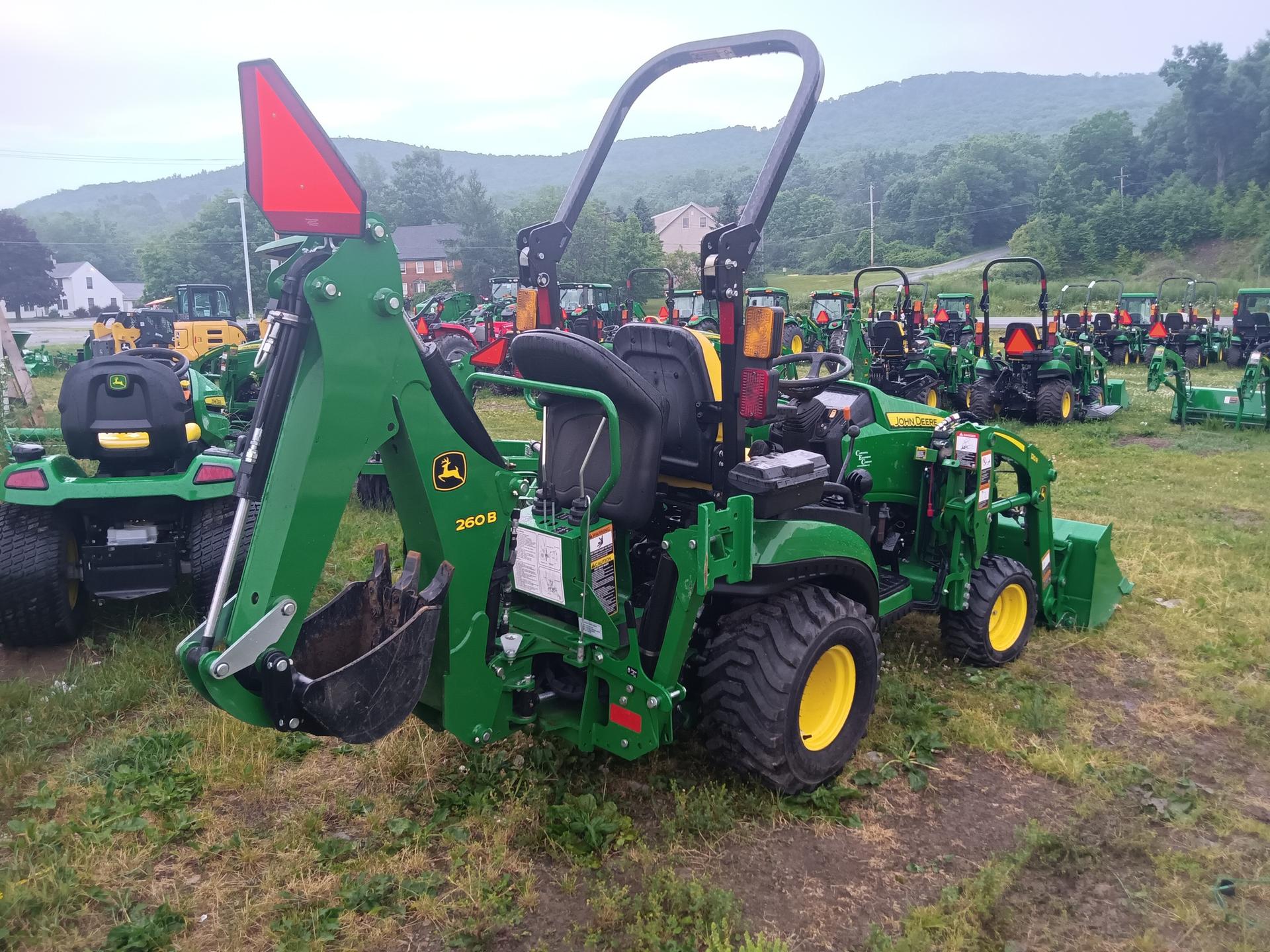 2023 John Deere 1025R