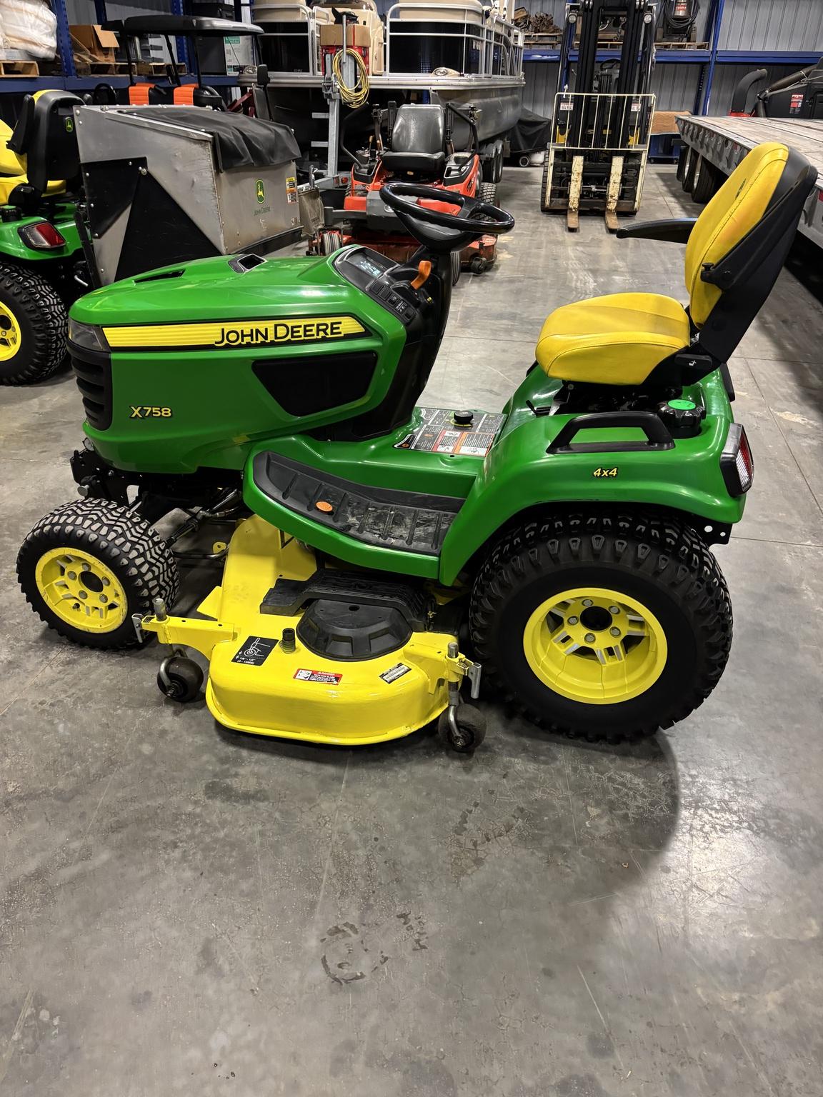 2020 John Deere X758 Image