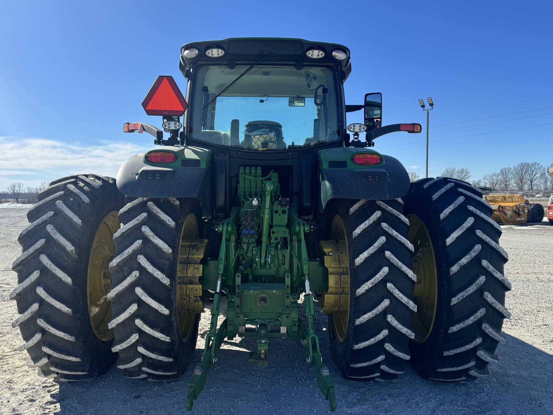 2023 John Deere 6R 175 Image