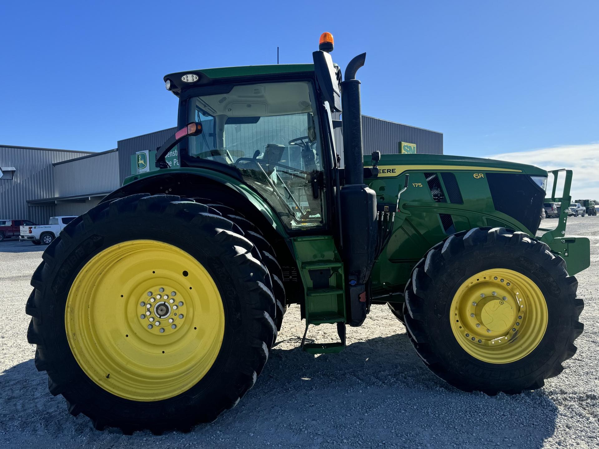 2023 John Deere 6R 175 Image