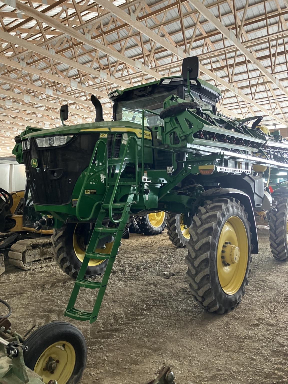 2024 John Deere 410R Image