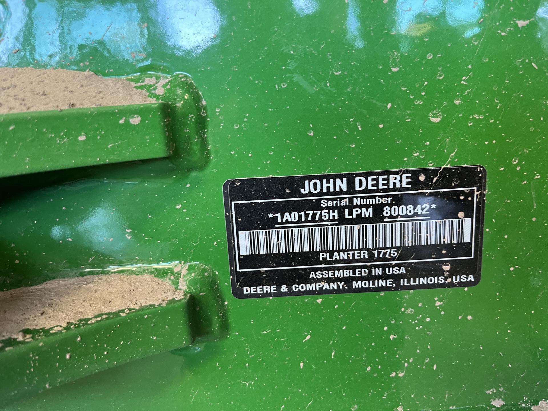 2023 John Deere 1775NT