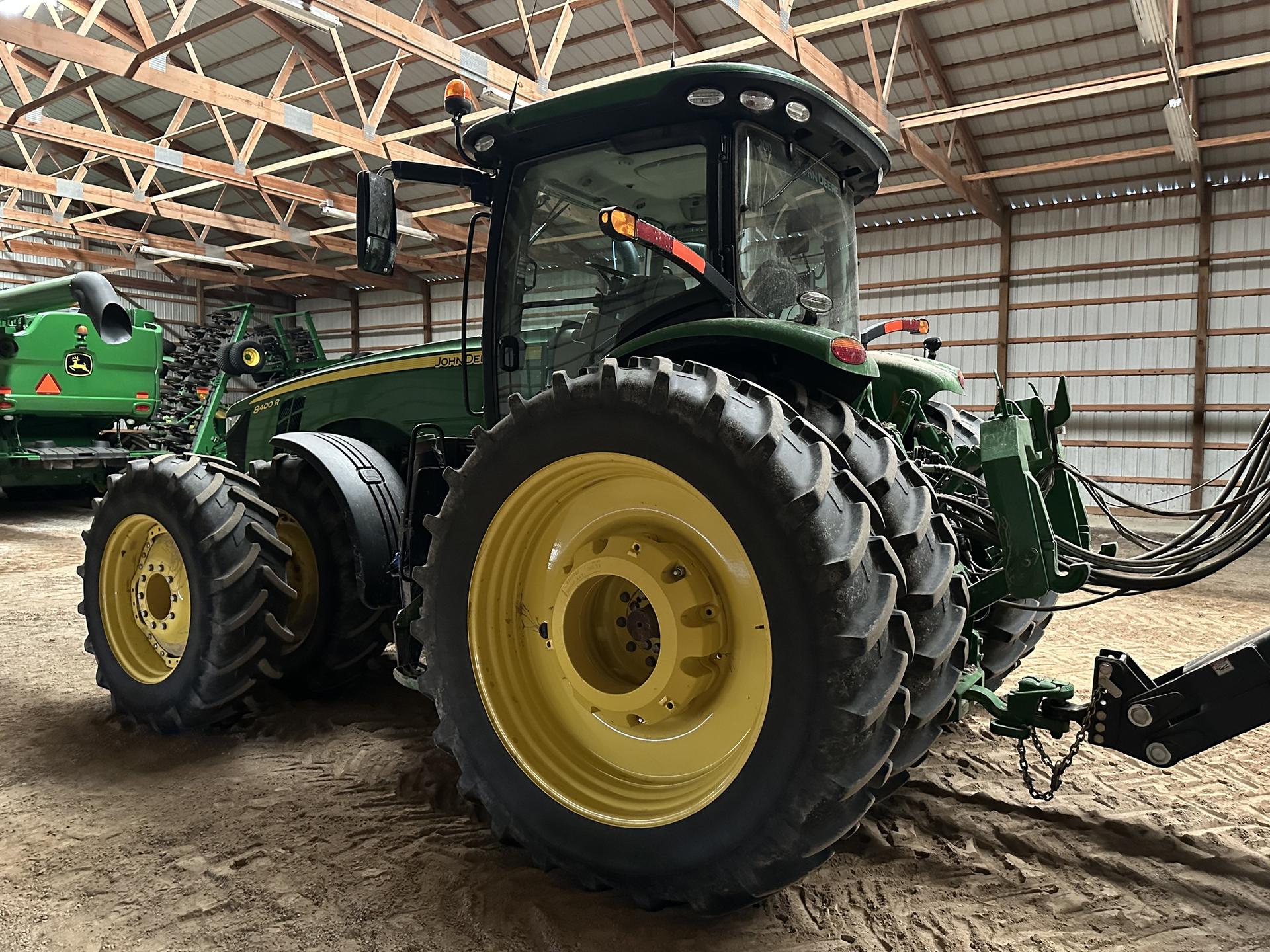 2018 John Deere 8400R