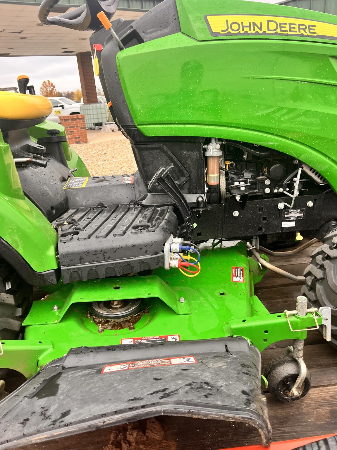 2019 John Deere 1023E