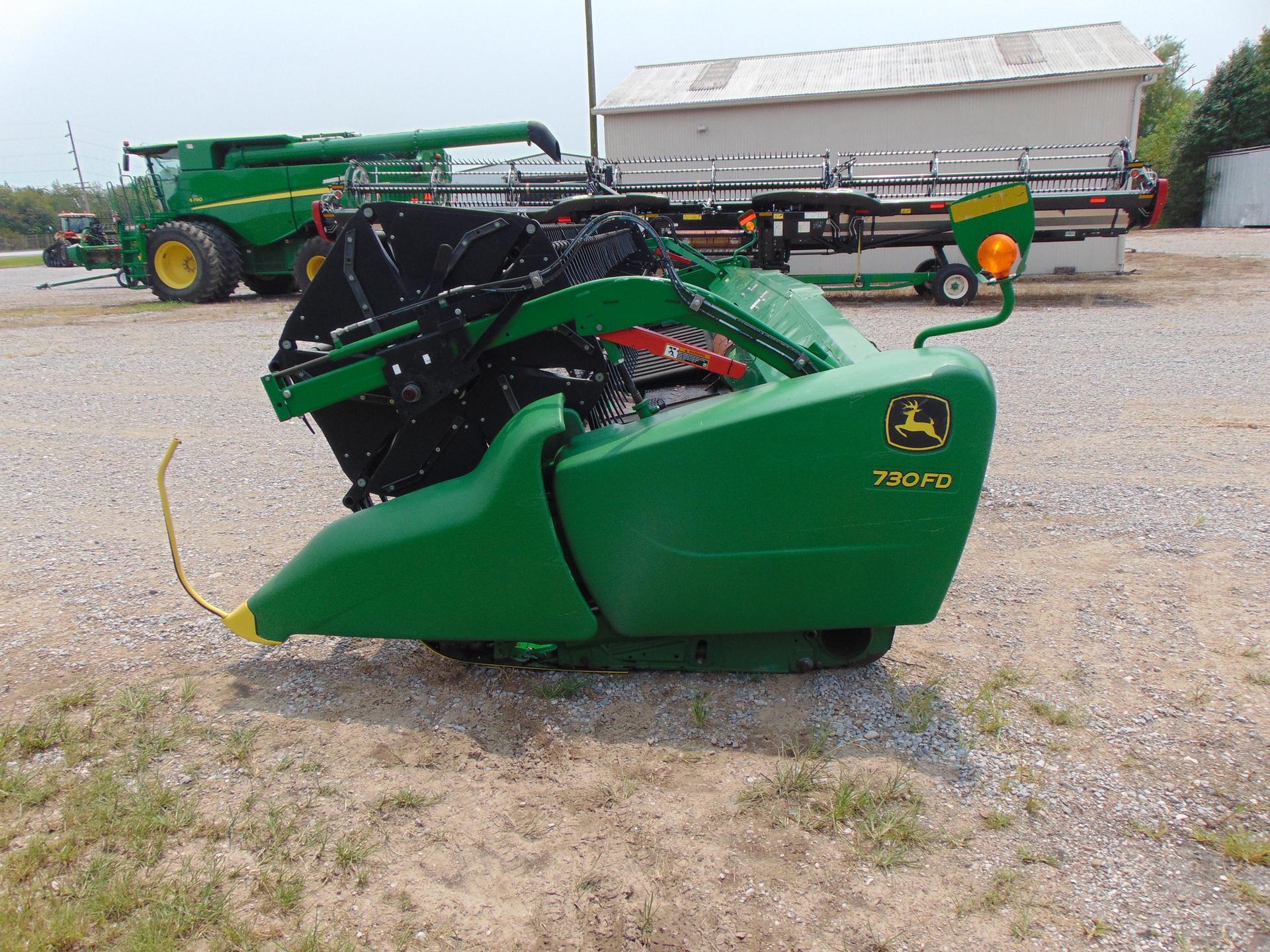 2019 John Deere 730FD